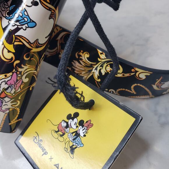 NWT DISNEY x ALDO 100th Anniversary Convertible Belt Bag Crossbody *Minor Flaws* - Picture 4 of 15